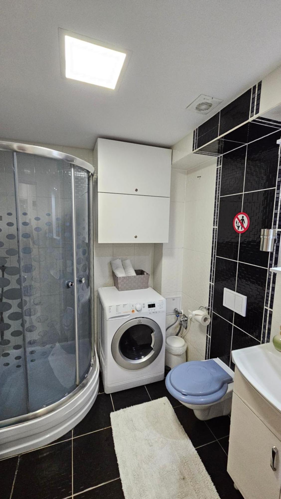 Airport Residence 3 Otopeni Bagian luar foto